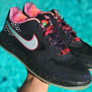 NIKE AIR FORCE 1 “AREA 72” (Lunar)